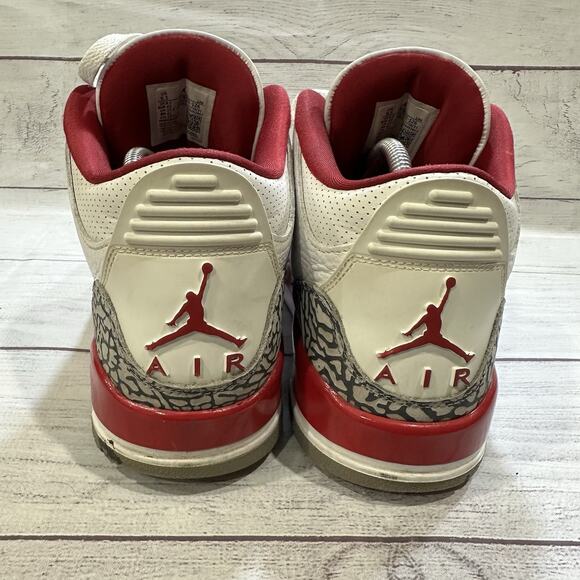 Nike Air Jordan 3 Cardinal Red Size 9.5 Men's‎ Mid OG Retro CT8532-126 - Picture 2 of 8